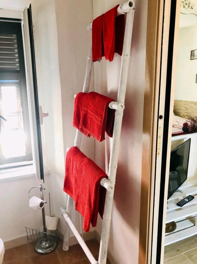 La "Casina Nel Borgo" , Relax A Un Passo Dalle 5 Terre Merizzo Dış mekan fotoğraf